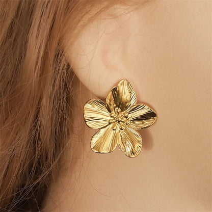 Vintage Floral Party Earrings