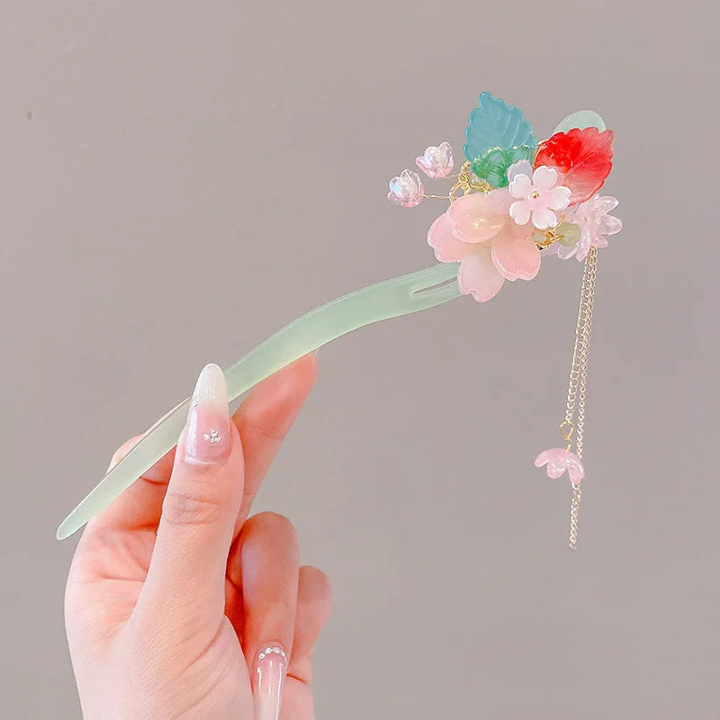 Timeless Floral Tassel Hairpin