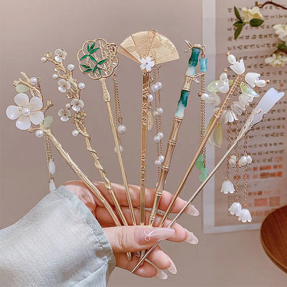 Timeless Floral Tassel Hairpin