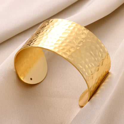 Classic Gold Cuff Bangle