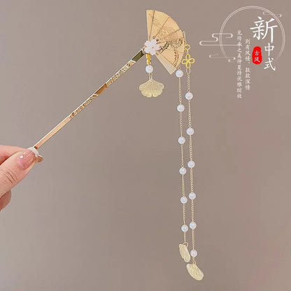 Timeless Floral Tassel Hairpin