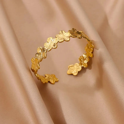 Classic Gold Cuff Bangle