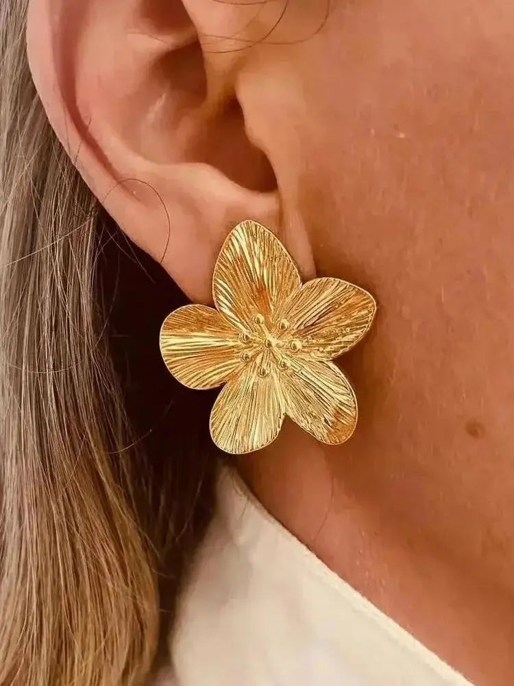 Vintage Floral Party Earrings